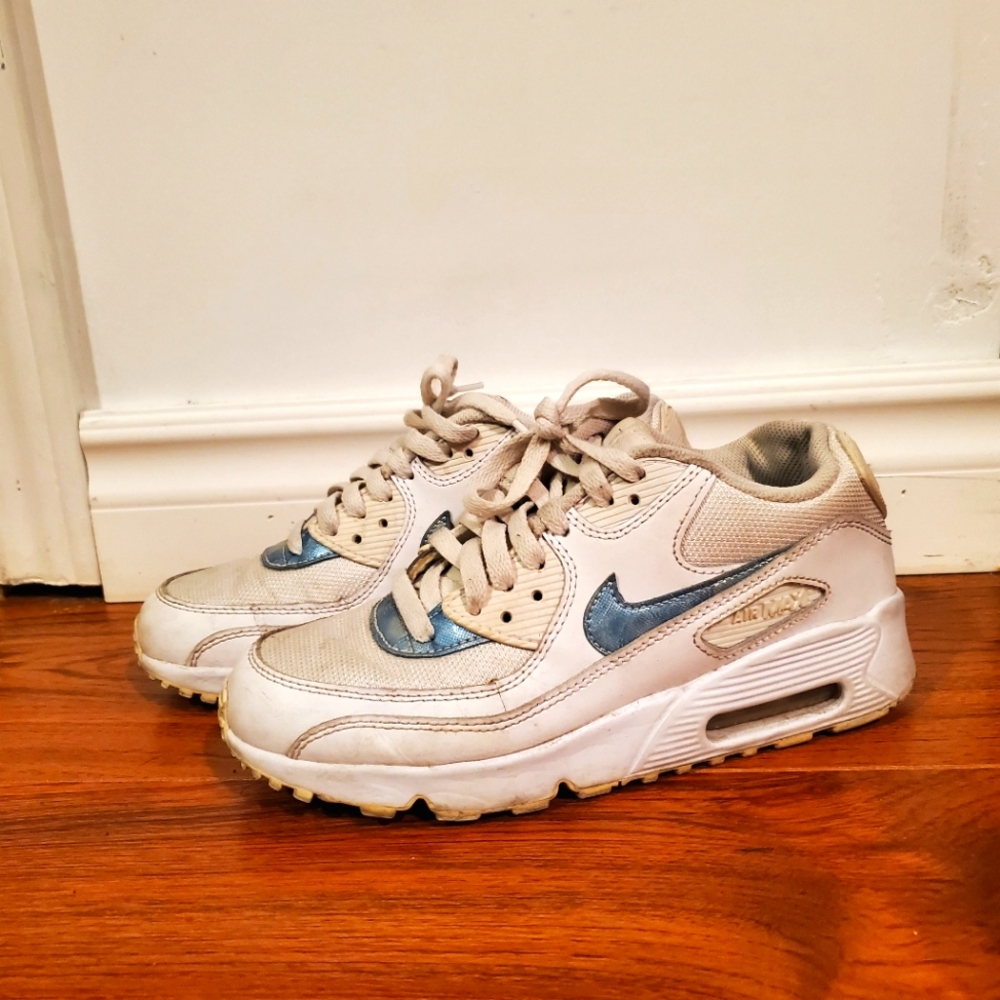 Women's Nike AirMax Sneakers